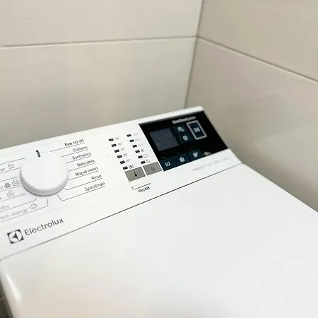 Daire Simcity Vi I Park With Air Con, Garage,balcony And Self Check-in *